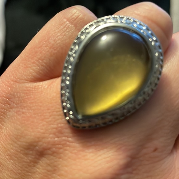 Fun statement ring - Picture 5 of 5